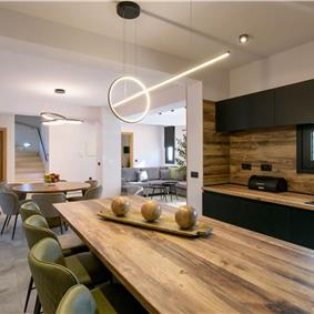 4 bedroom villa with pool, Chalikounas, sleeps 8